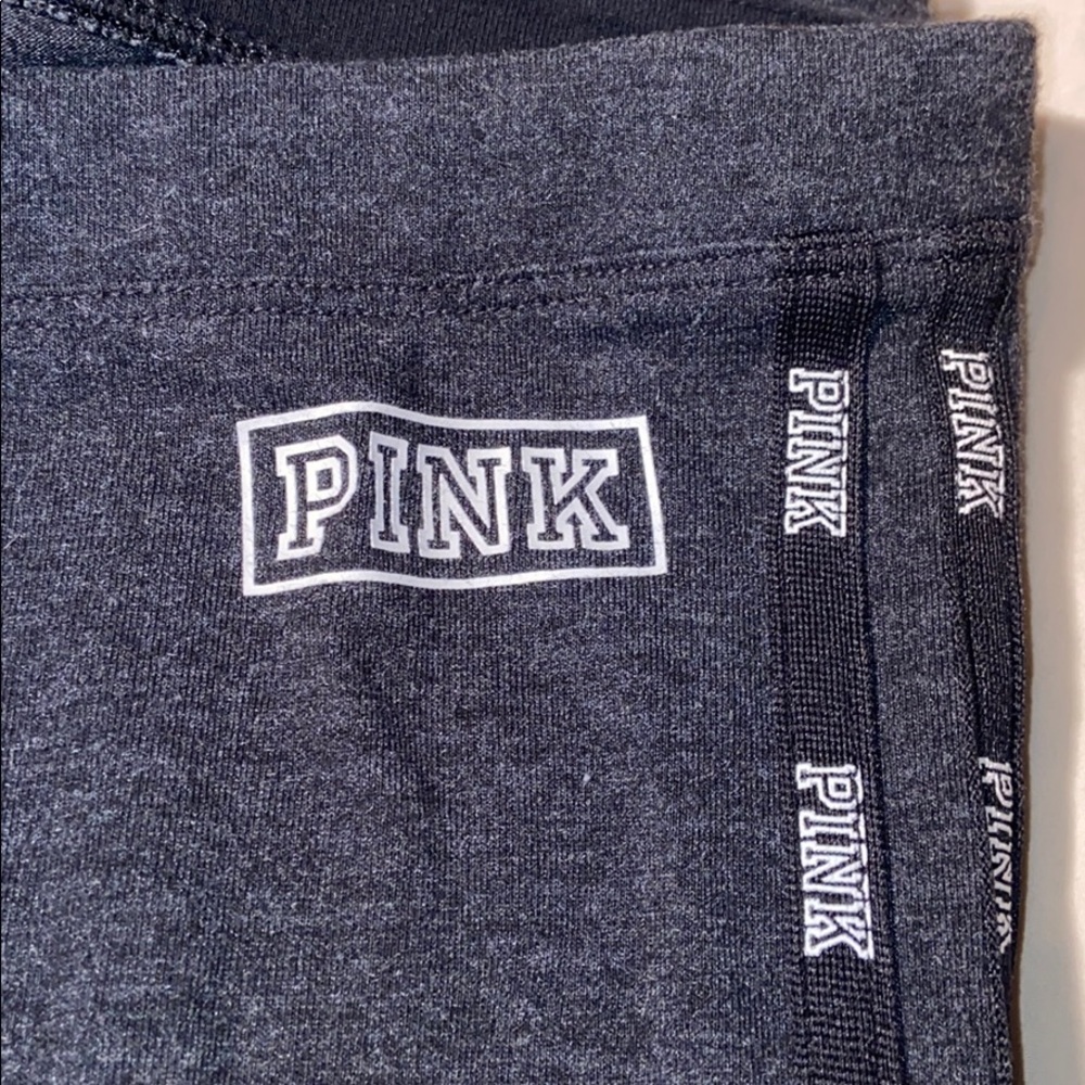 PINK LEGGINGS!!